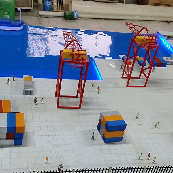 港口物流機械動態模型製作案例