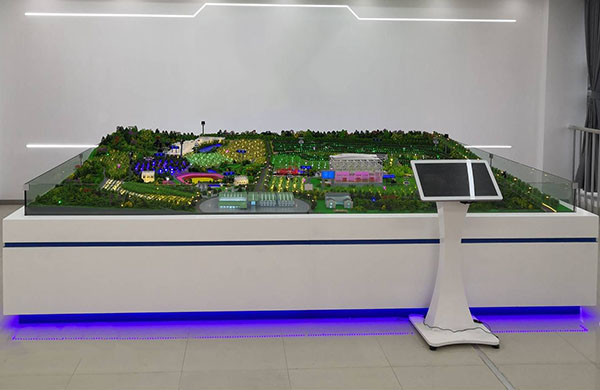 智能農(nong) 業(ye) 沙盤